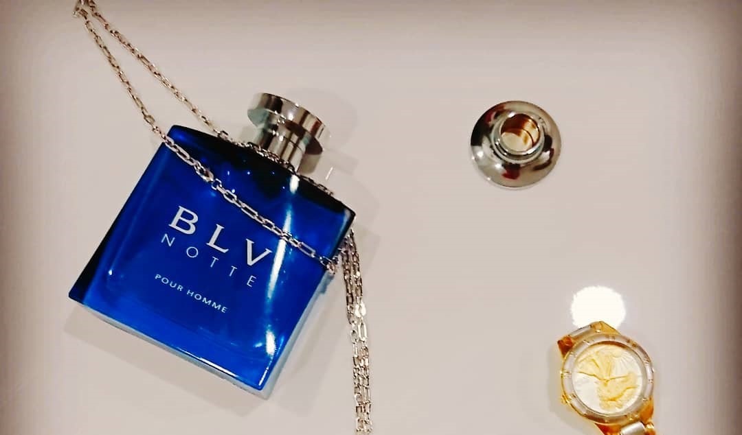 Những chai nước hoa nam mùa mưa - luxshop.vn