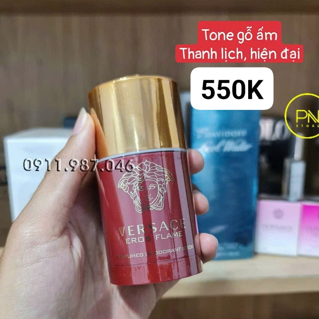 Lăn Versace Eros đỏ Flame  - Mùi hiện đại thanh lịch