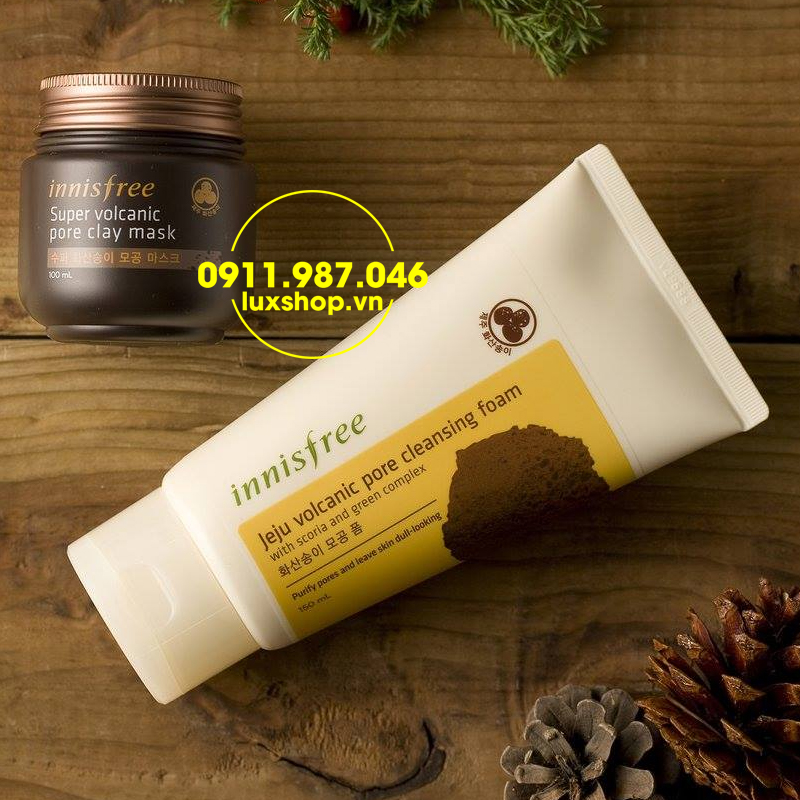 Sữa rửa mặt Innisfree Jeju Volcanic Pore Cleansing Foam 150ml - luxshop.vn
