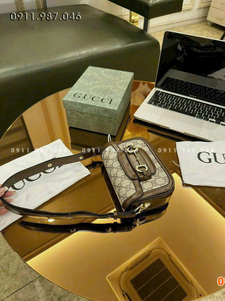 Túi xách nữ Gucci nhỏ gọn xinh xắn đeo chéo kẹp nách đều đẹp - TXN102238-017