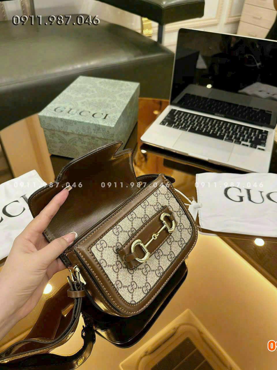 Túi xách nữ Gucci nhỏ gọn xinh xắn đeo chéo kẹp nách đều đẹp - TXN102238-017