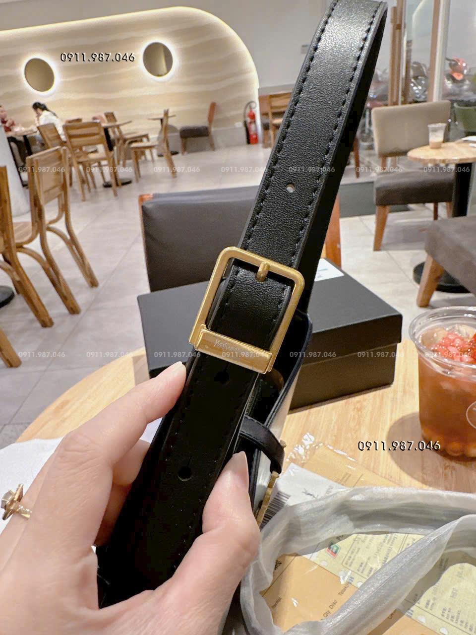 [23cm] Túi xách nữ YSL kẹp nách có dây đeo chéo, phụ kiện dập logo trong, có code nguyên seal - MYN102234