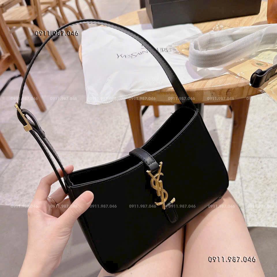 [23cm] Túi xách nữ YSL kẹp nách có dây đeo chéo, phụ kiện dập logo trong, có code nguyên seal - MYN102234