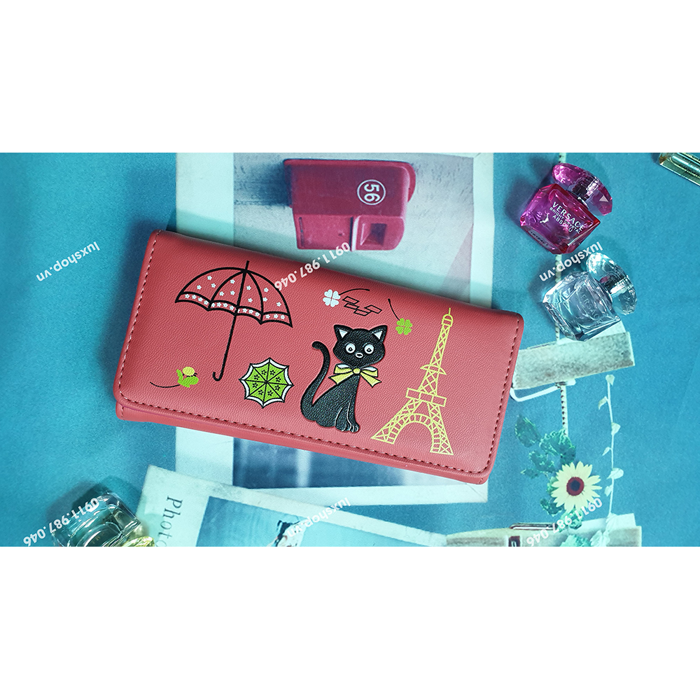 vi-cam-tay-nu-in-hinh-meo-phoi-thap-eiffel-de-thuong-do-dua-hau